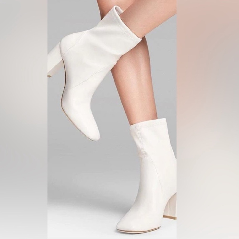 Stuart Weitzman White Ivory Leather Clinger Boots Sock Bootie